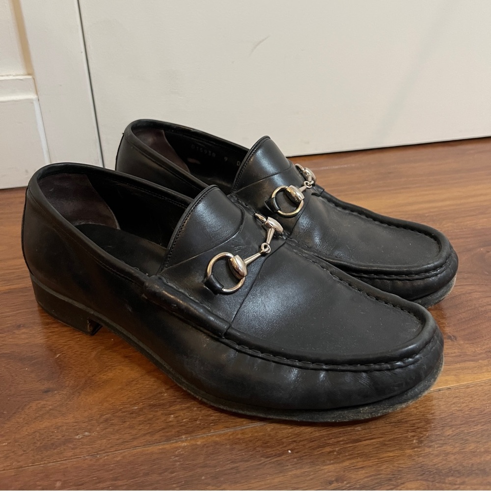 Gucci Black Leather Horsebit Loafers